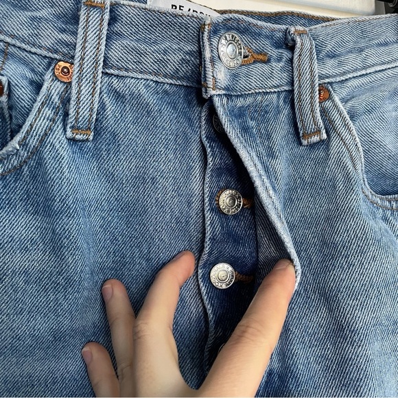 Re/Done Loose Straight Leg Destroyed Medium Blue Jean Distressed Denim Size 27 - Picture 6 of 12